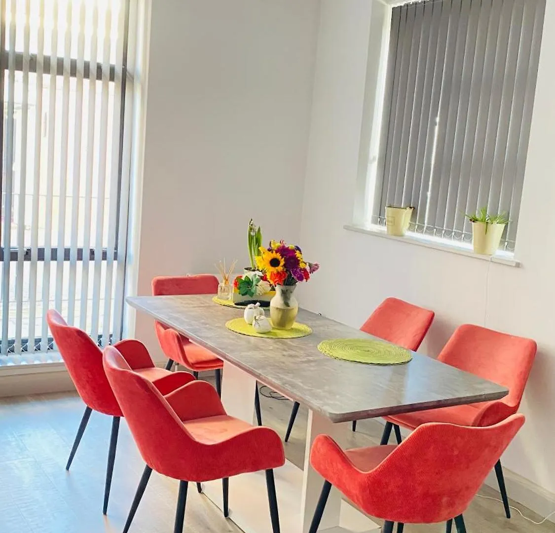 Shadwell - Walking Distance To Tower Bridge, Two Stations In Close Proximity London 0*,  United Kingdom